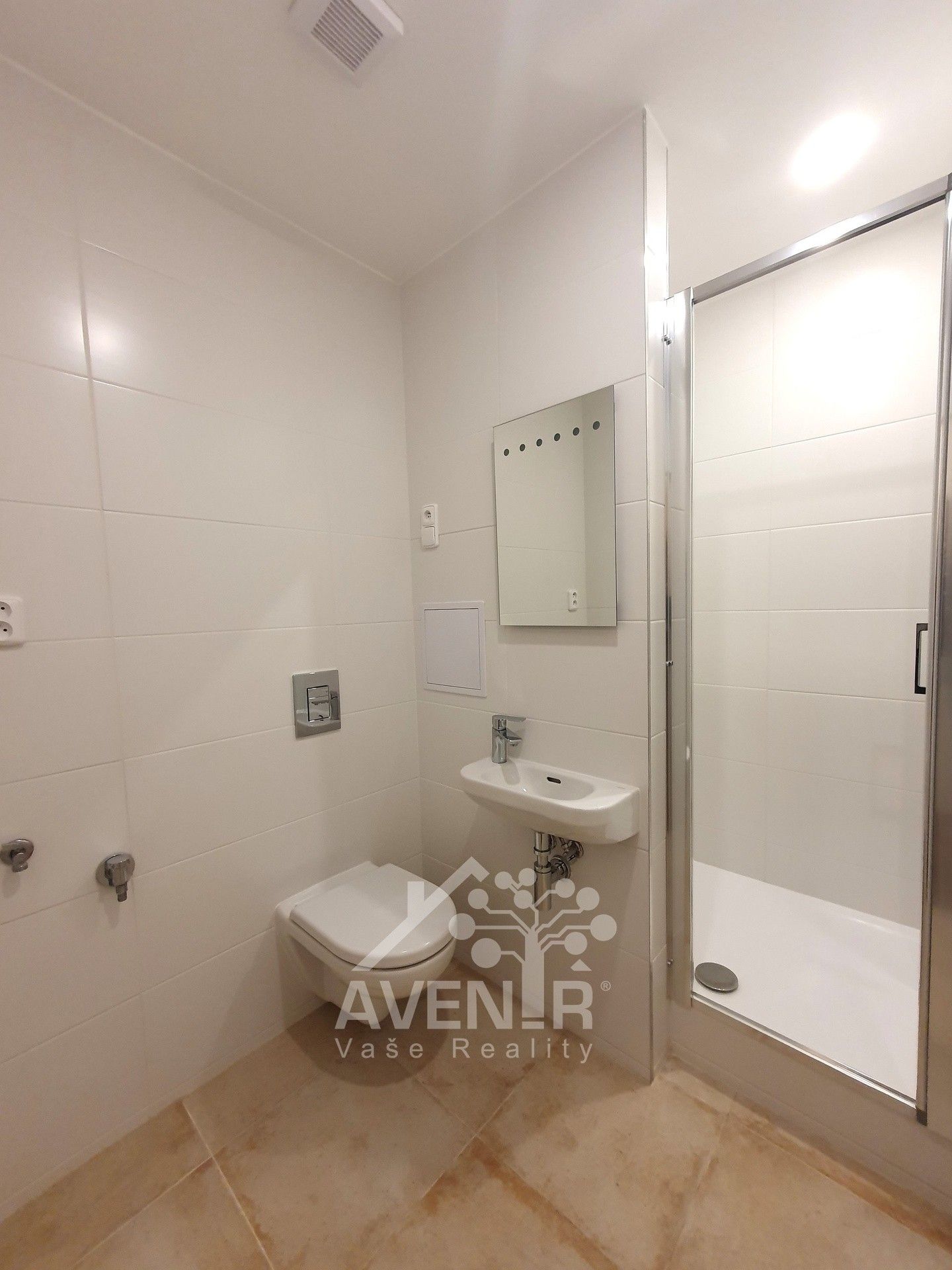 Pronájem byt 1+kk - Na Výšině, Jablonec nad Nisou, 20 m²