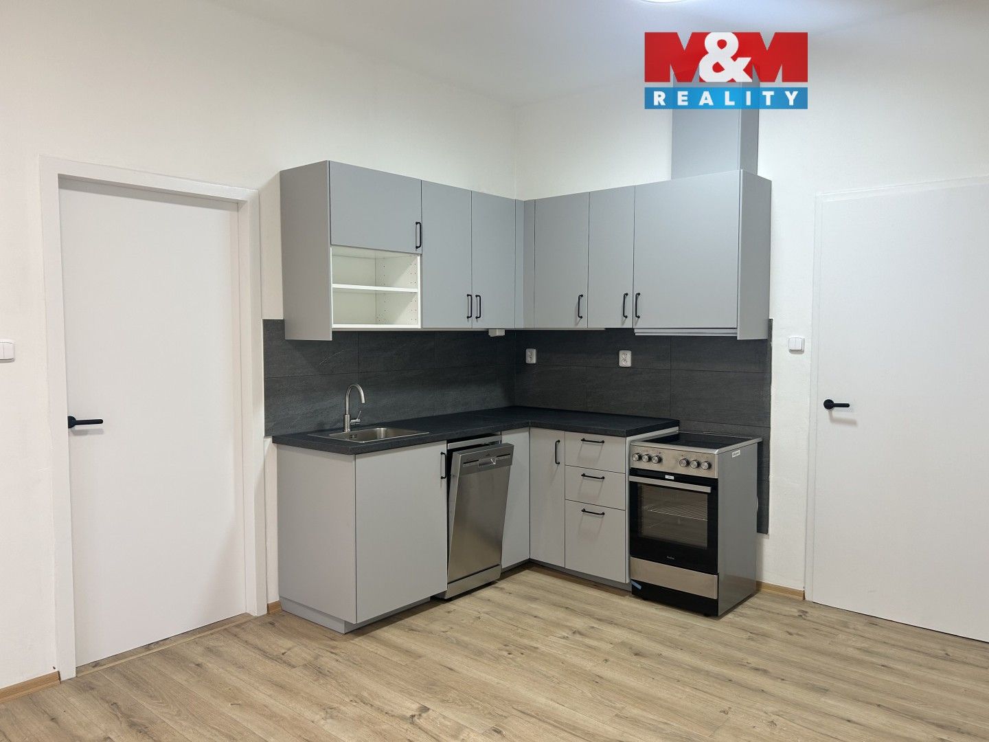 2+kk, Mánesova, Louny, 60 m²