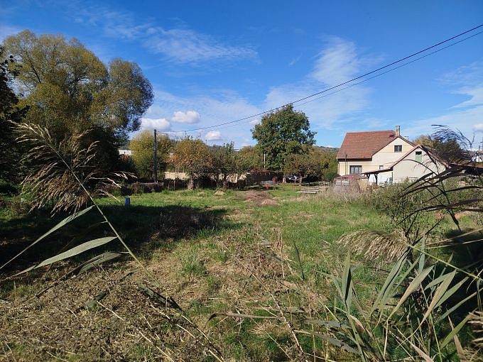 Zahrada, 810 m²