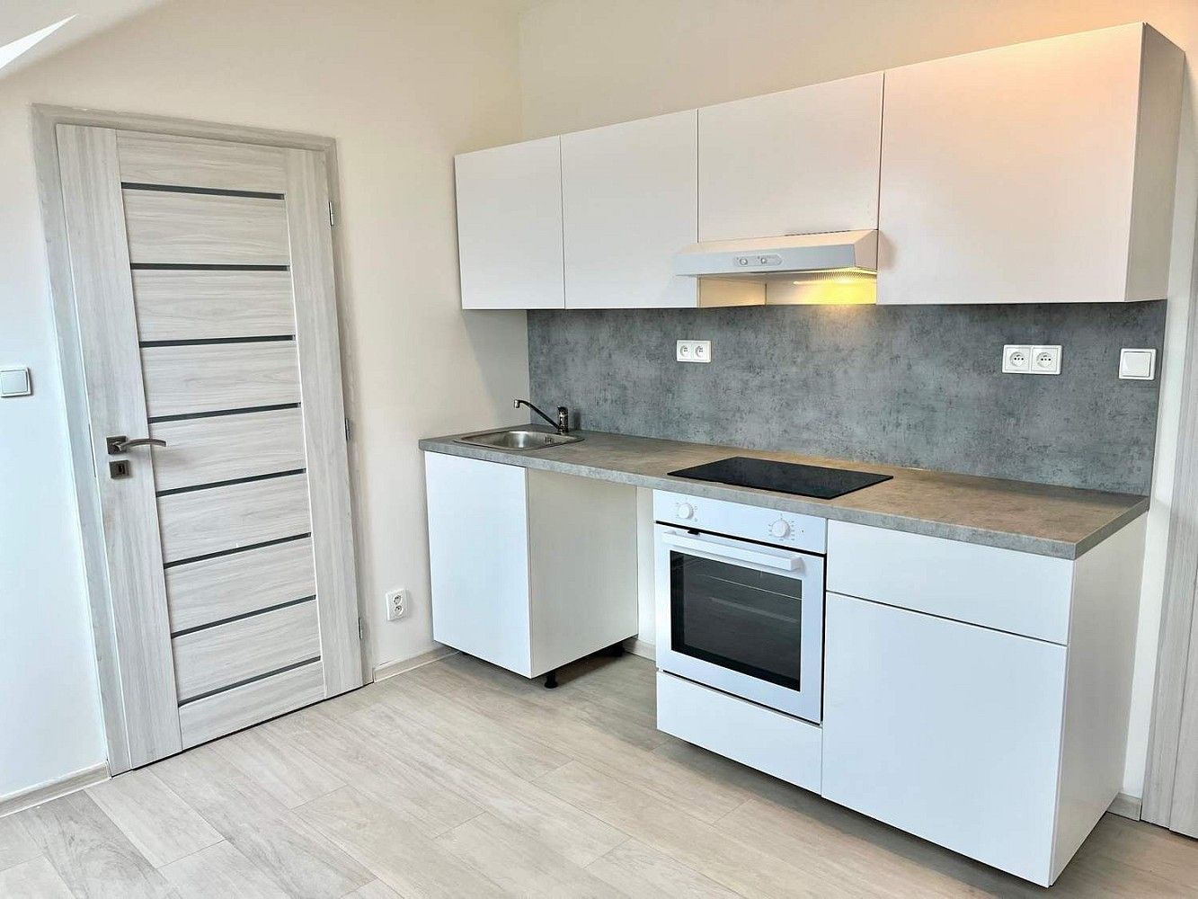 Byt 1+kk · 34 m² · U lednice, Troubsko, okres Brno-venkov - 2