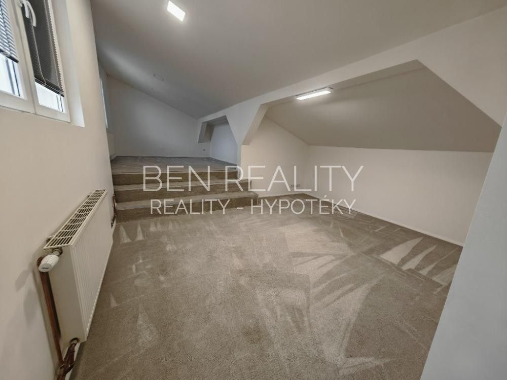 Pronájem byt - Zlín, 763 02