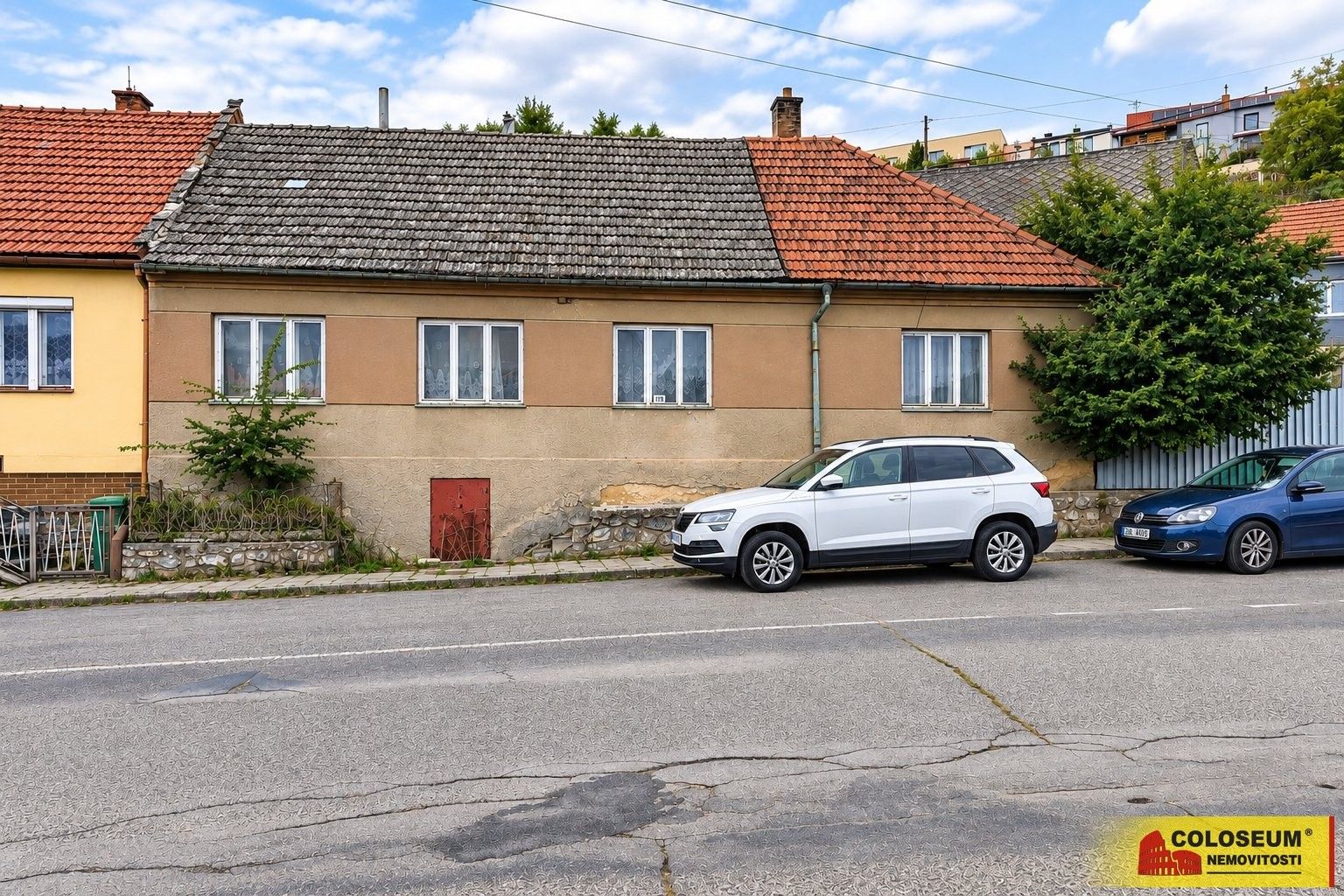 Pozemky pro bydlení, Ostrov u Macochy - 1