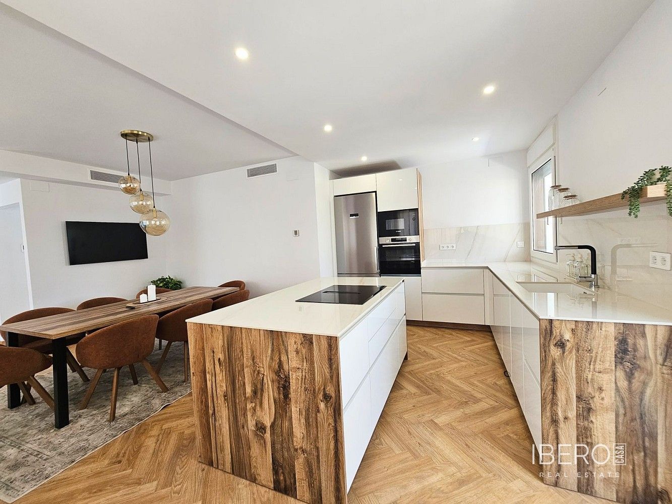 Prodej rodinný dům - La Cala de Mijas, ES, 358 m² - 2