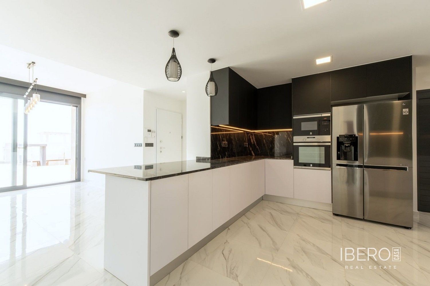 Prodej rodinný dům - San Miguel de Salinas, ES, 210 m² - 5