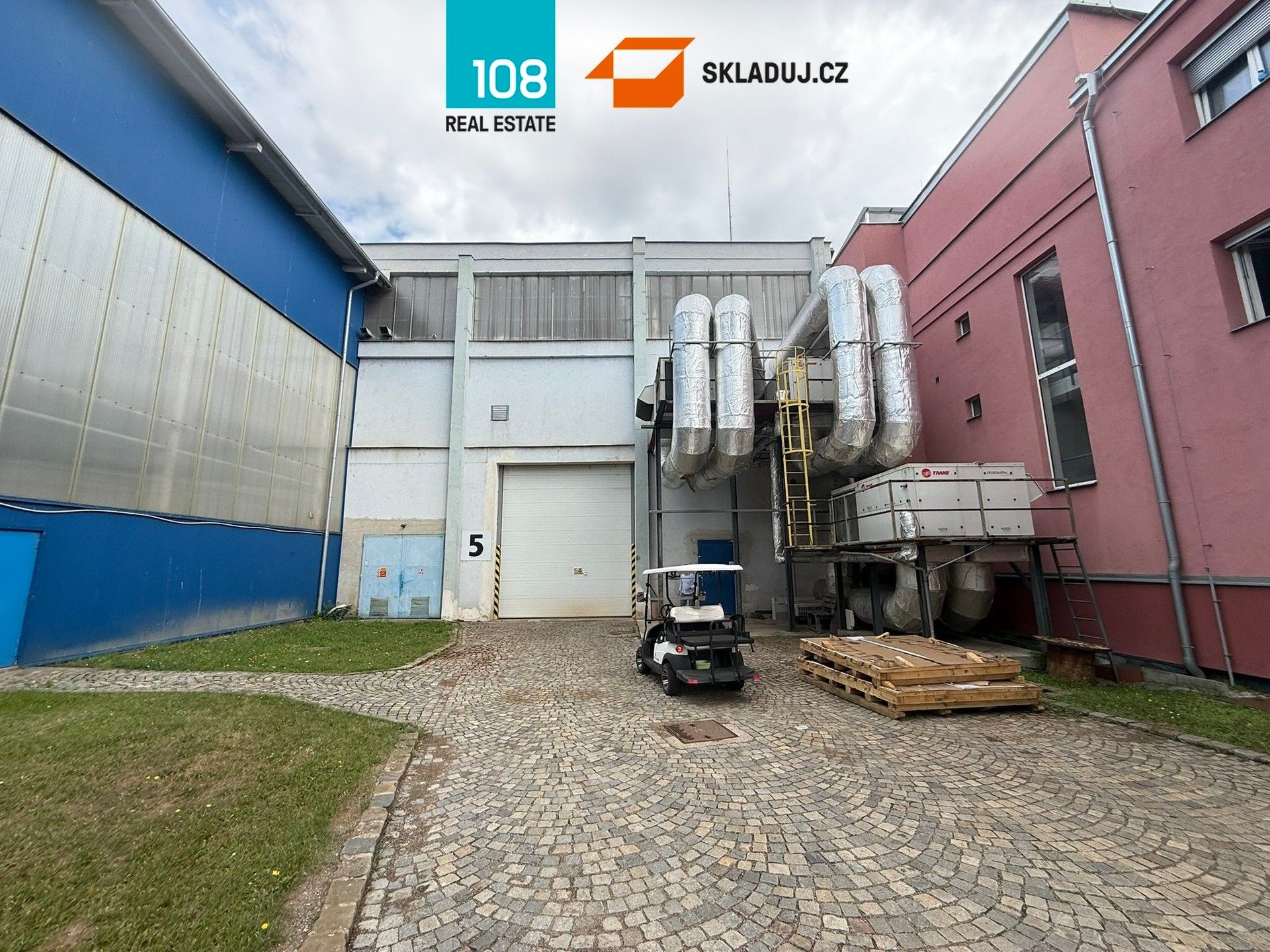 Sklady, Olomoucká, Brno, 1 m²