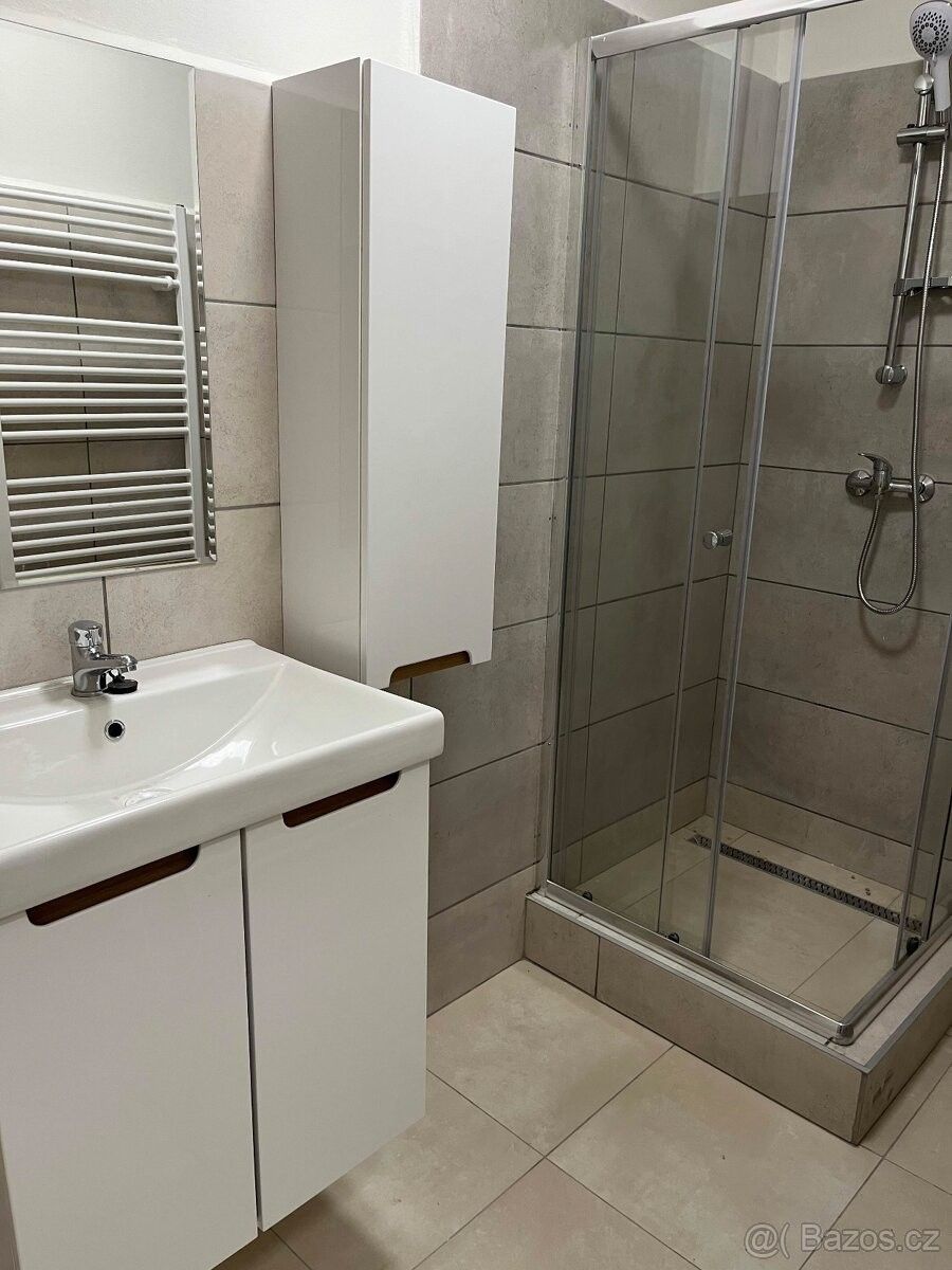 Pronájem byt - Šternberk, 785 01