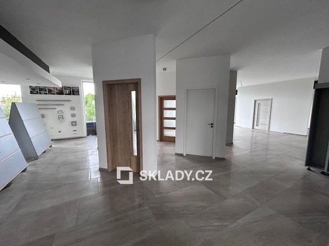 Pronájem obchodní prostory - Cheb, 360 m² - 5