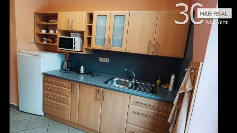 Pronájem kancelář - Dolní náměstí, Vsetín, 17 m² - 5