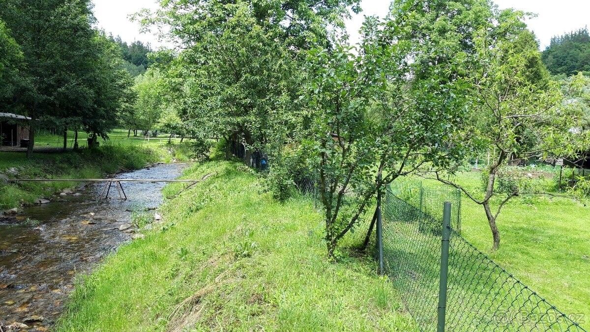 Zahrady, Bratrušov, 787 01