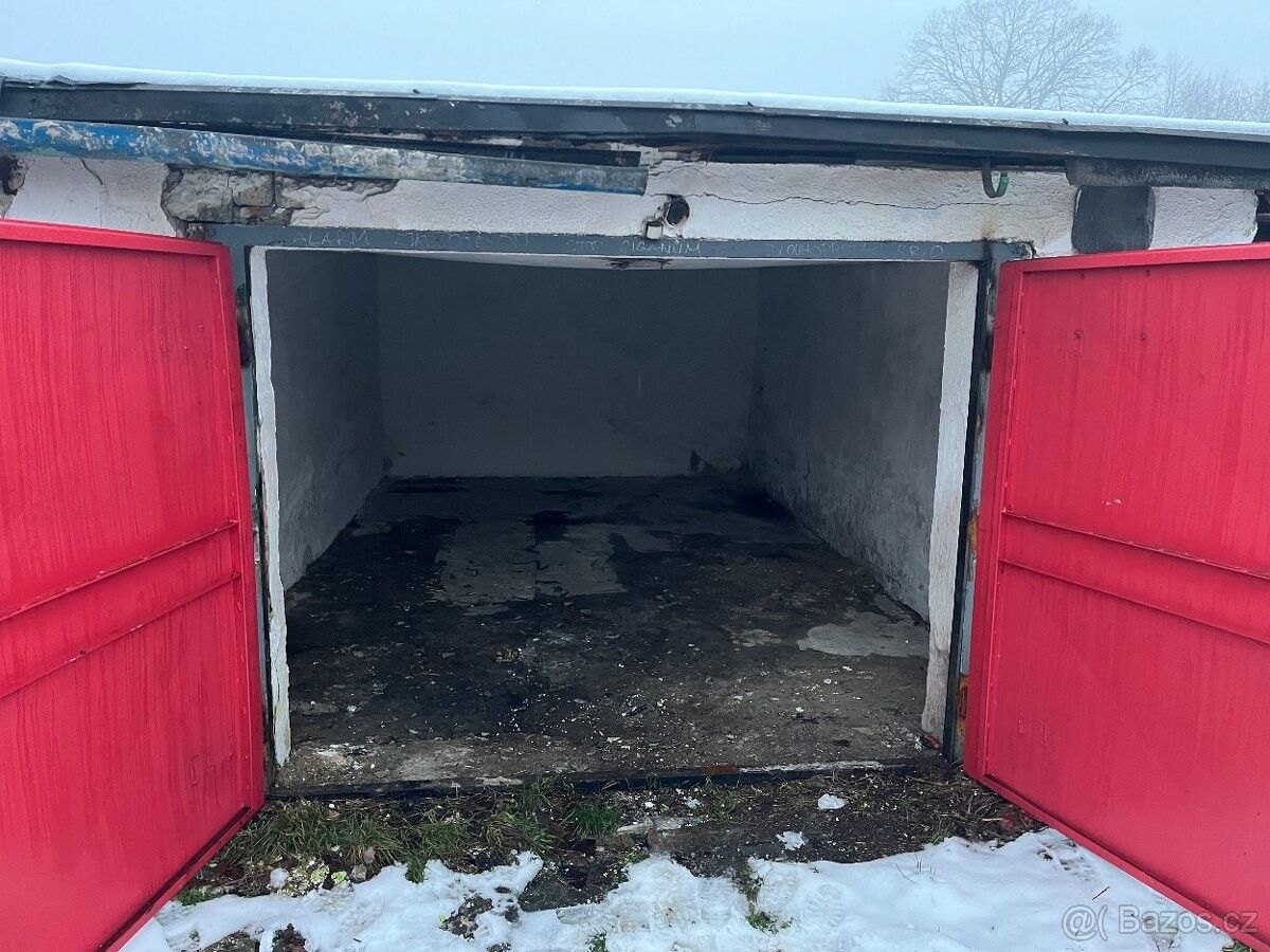 Garáže, Karviná, 733 01