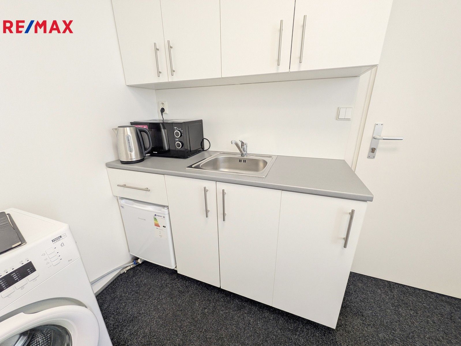 Obchodní prostory, U Stadionu, Havířov, 57 m²