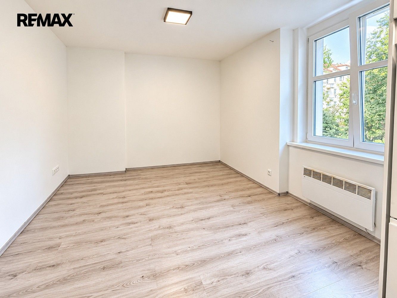 Prodej byt 2+kk - Prouzova, Praha 9 - Vysočany, 54 m² - 5