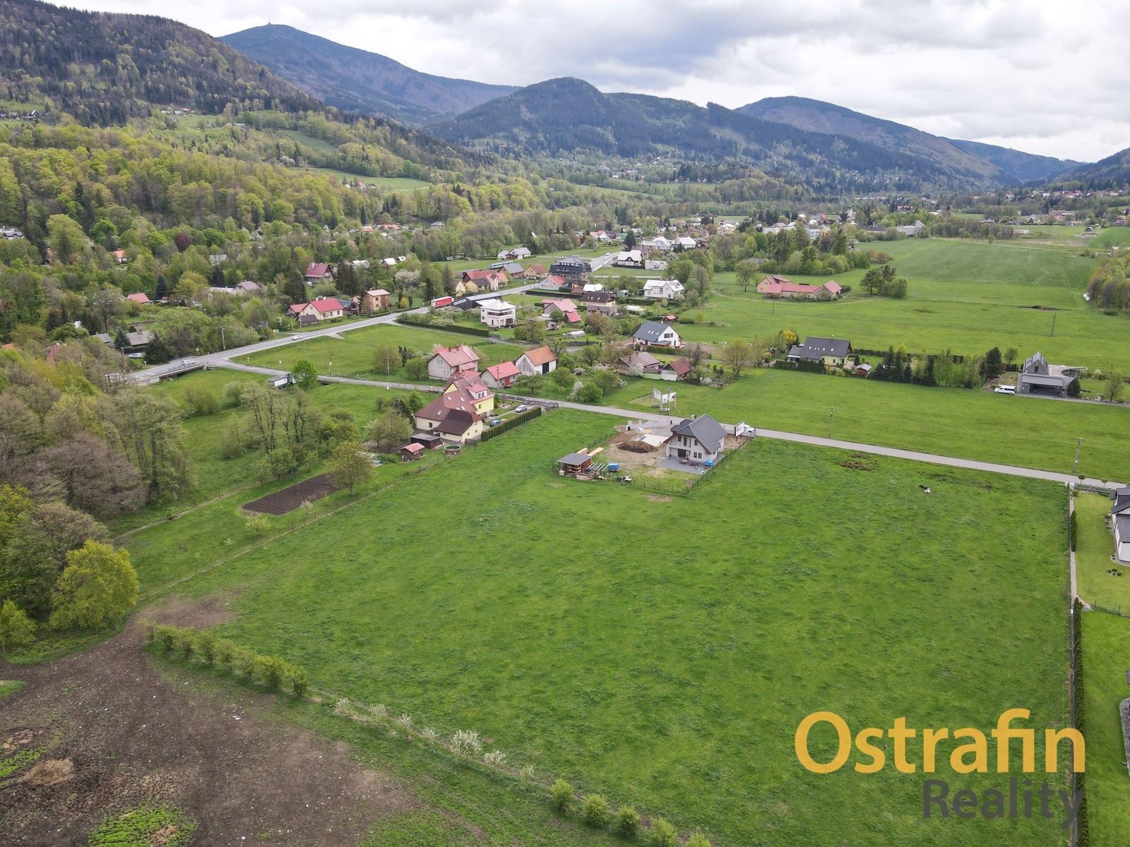 Pozemky pro bydlení, Ostravice, 1 275 m²