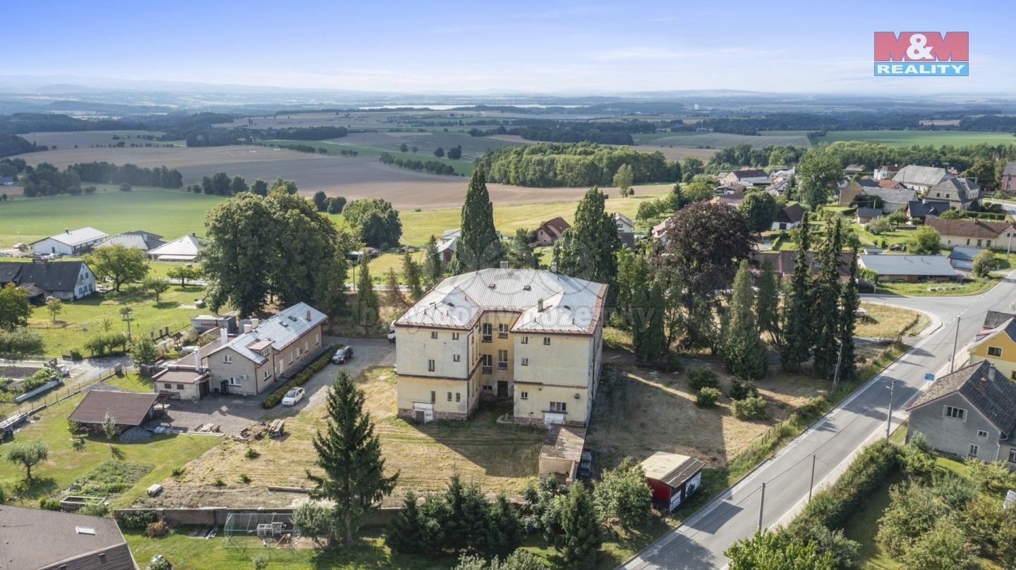 Činžovní dům, 1 476 m²