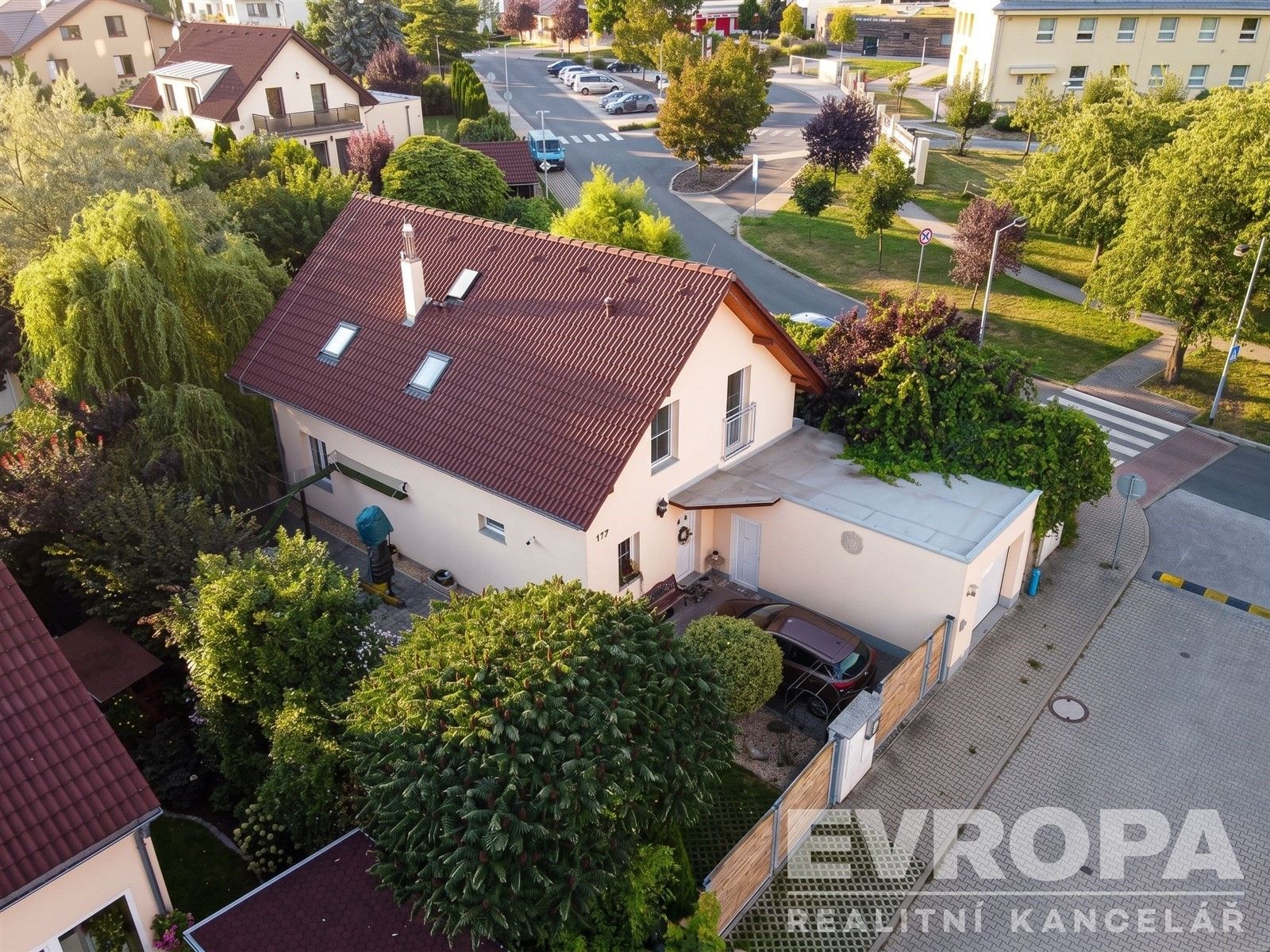 Rodinné domy, Zlonínská 579, Líbeznice, 184 m² - 1