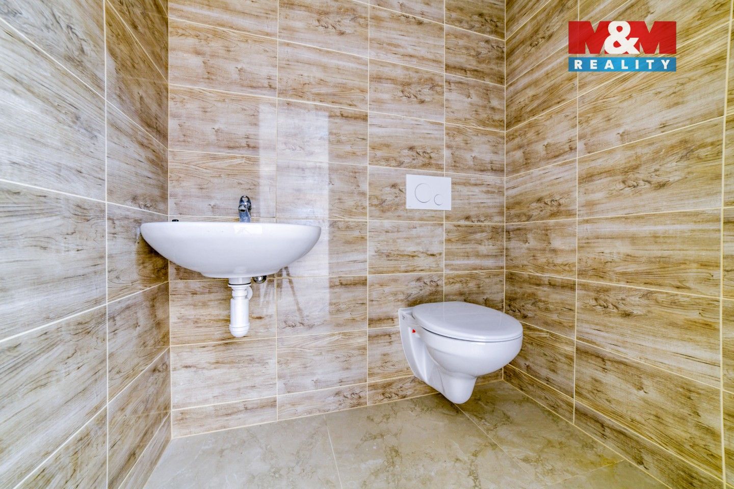 Pronájem obchodní prostory - Svobody, Cheb, 260 m²