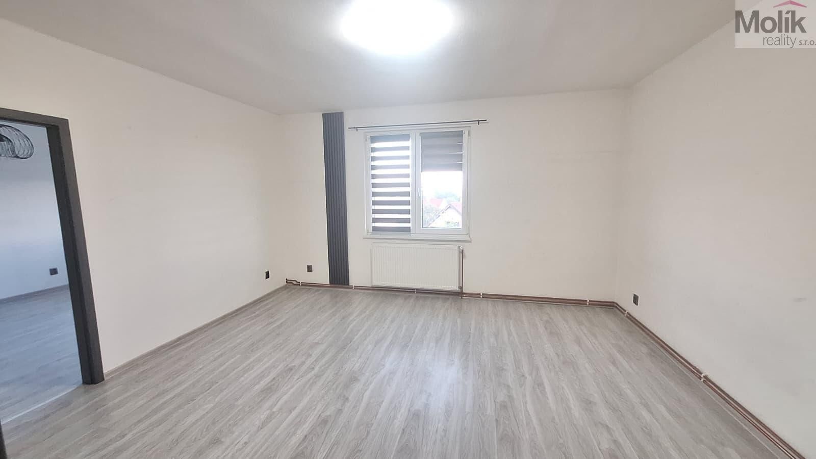 Byt 2+1 · 52 m² · Smetanova, Osek - 4