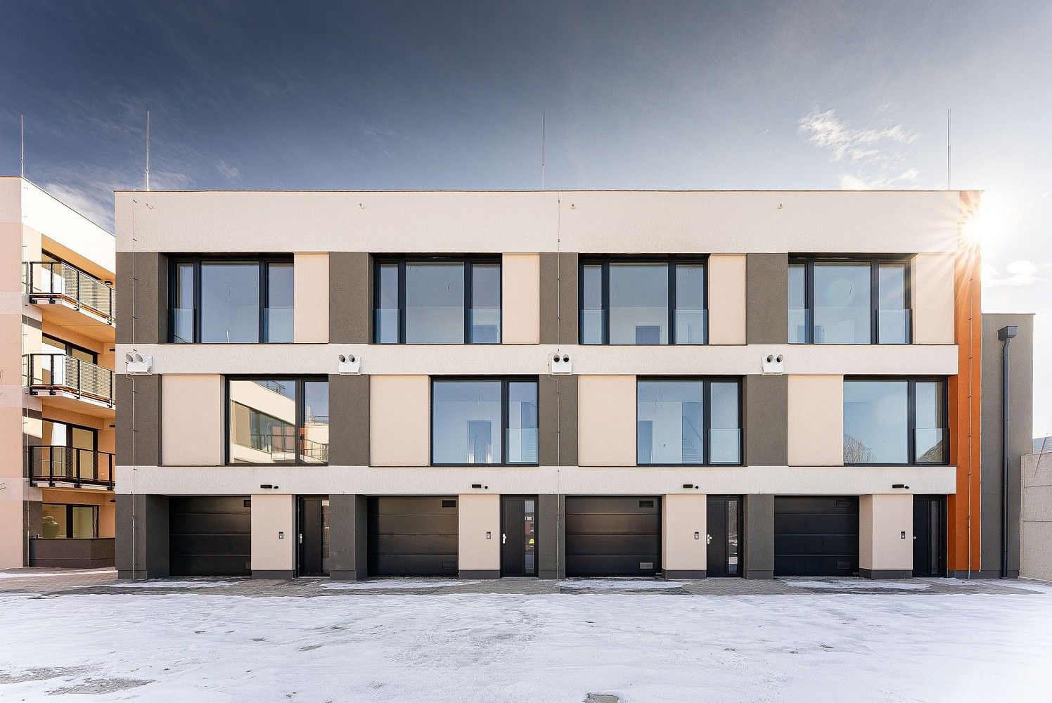5+kk, Úvaly, okres Praha-východ, Středočeský kraj, 114 m² - 1