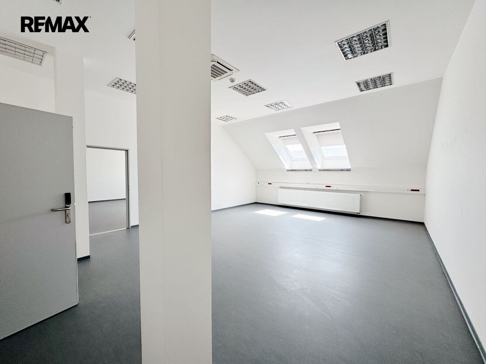 Kancelář, 40 m²