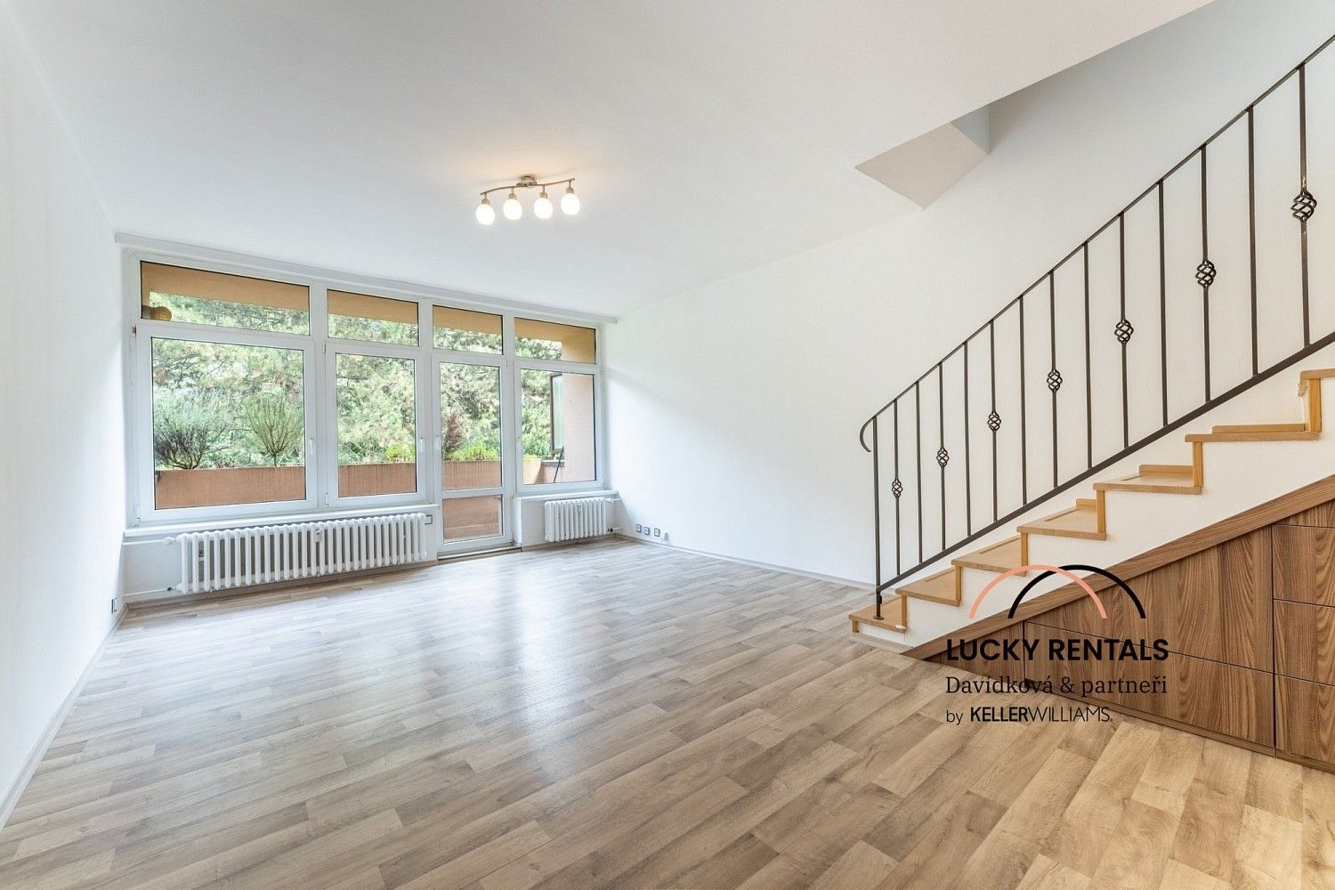 Byt 3+kk · 94 m² · Praha - Zbraslav, okres Praha 16, Hlavní město Praha - 3