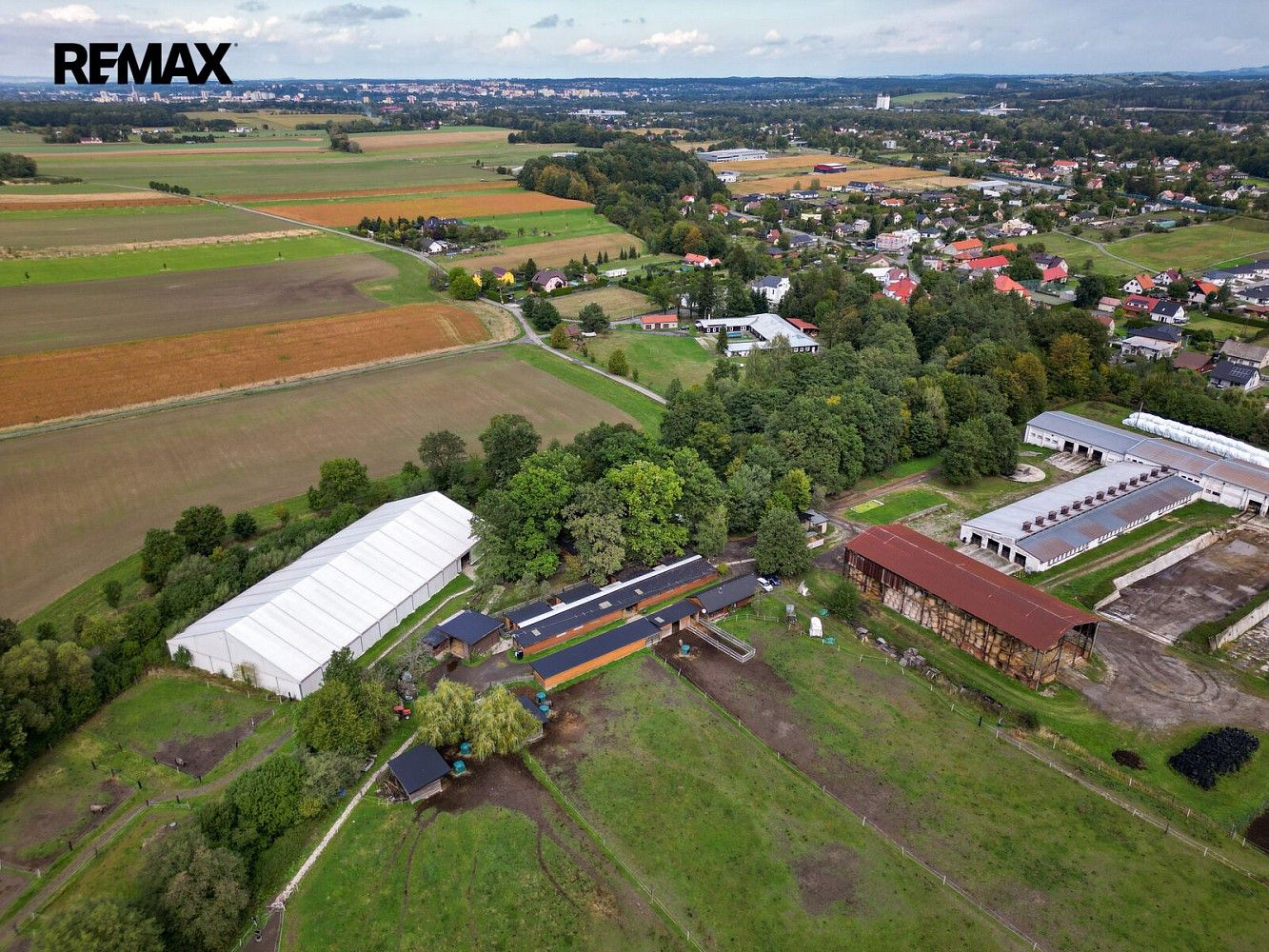 Prodej zemědělský objekt - Baška - Hodoňovice, okres Frýdek-Místek, 2 400 m² - 5