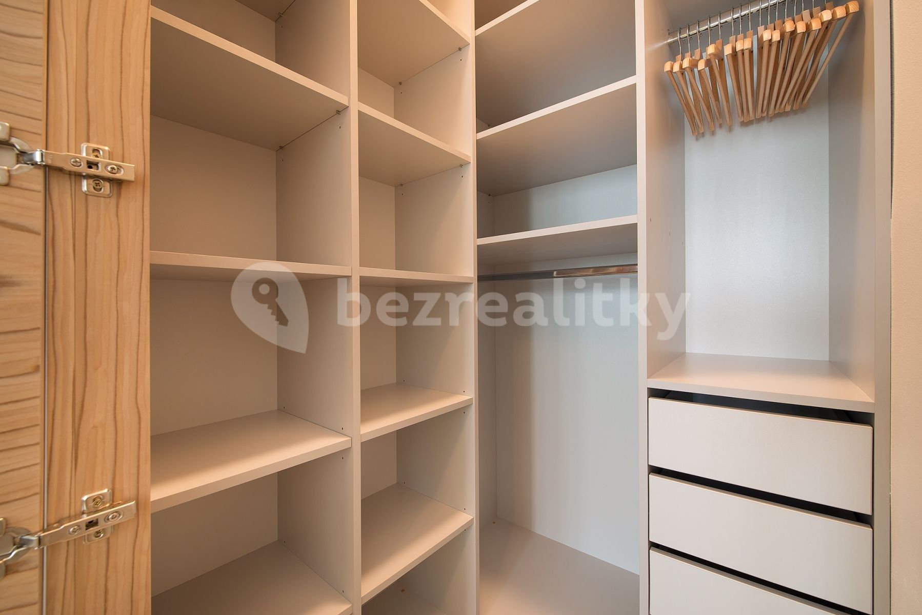 Pronájem byt 2+kk - Vrázova, Praha - Smíchov, 37 m² - 5