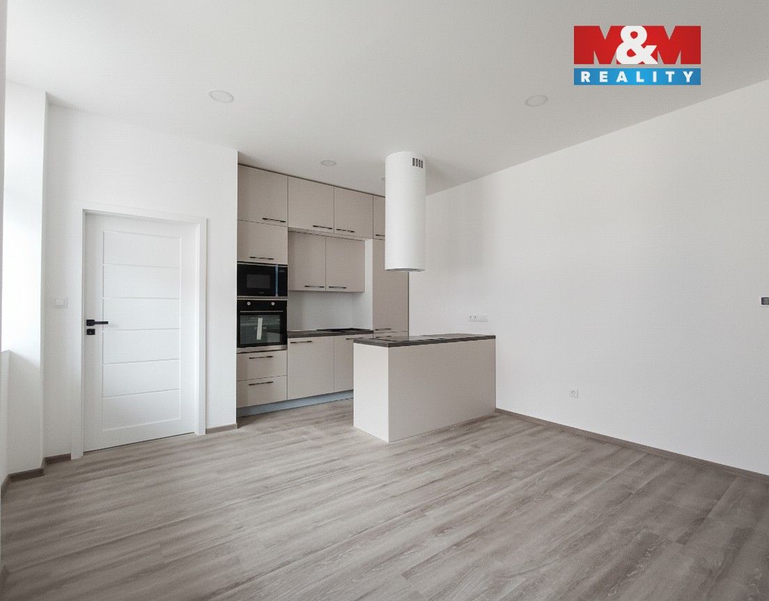 Pronájem byt 2+kk - Jiráskova, Česká Lípa, 42 m²