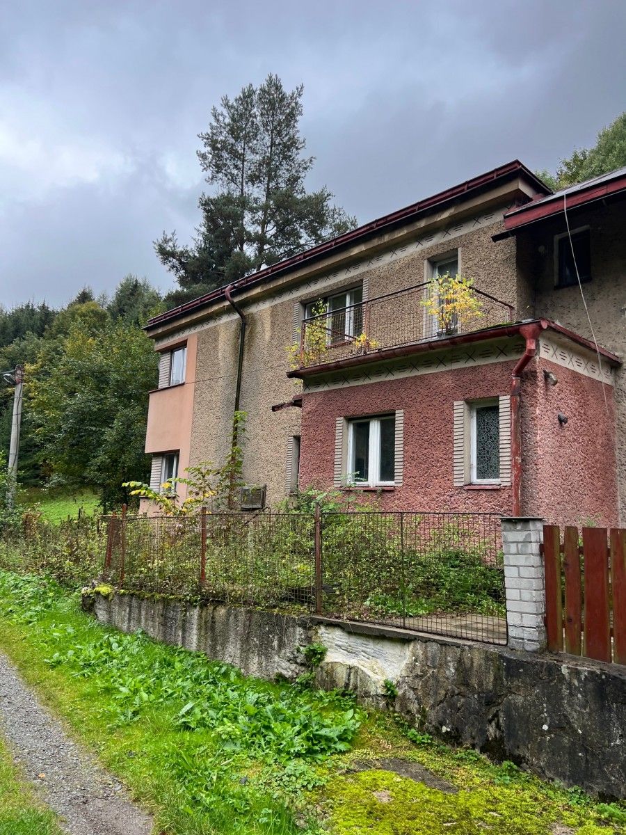 Rodinné domy, Velké Svatoňovice, 200 m²