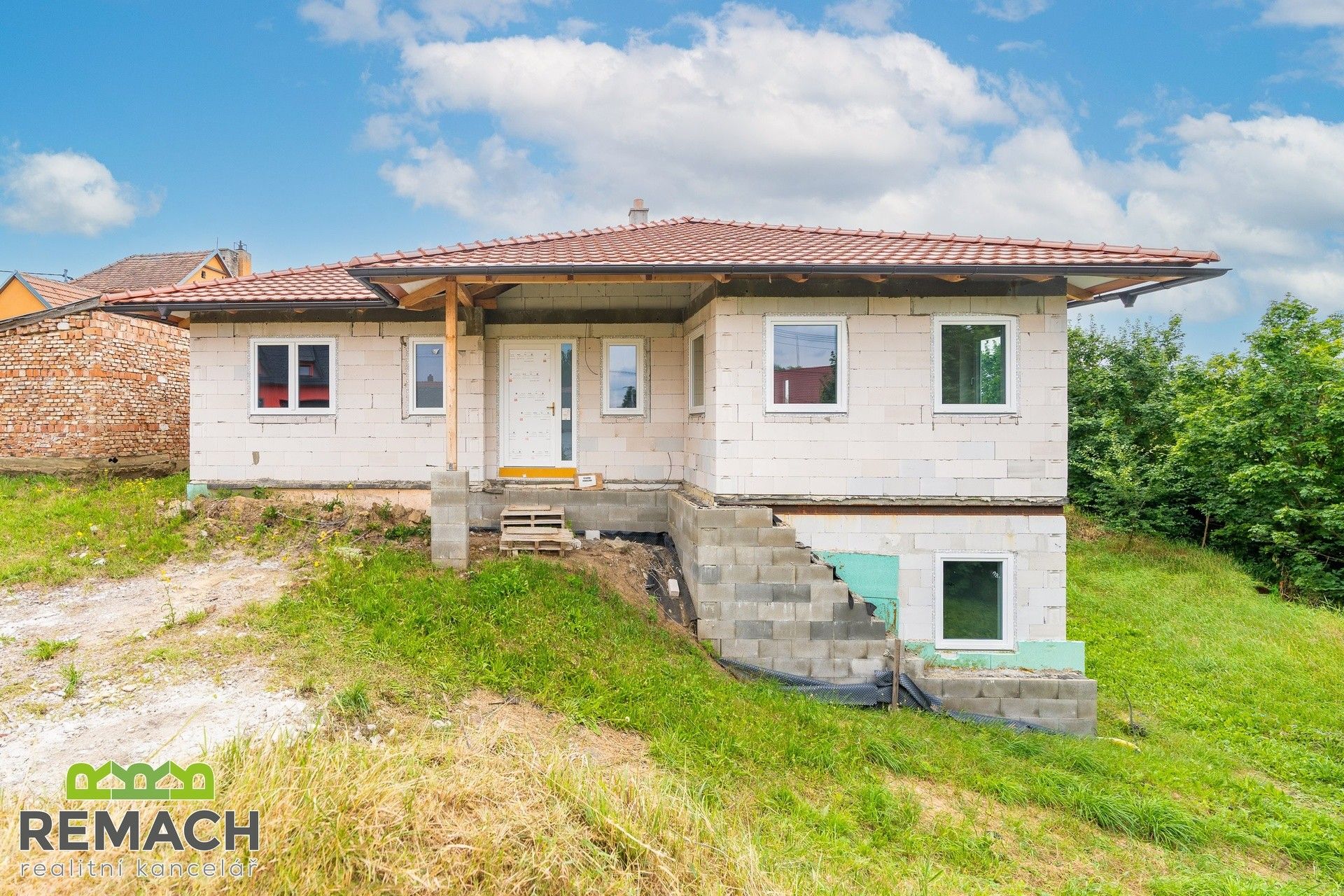 Rodinné domy, Hýsly, 258 m²