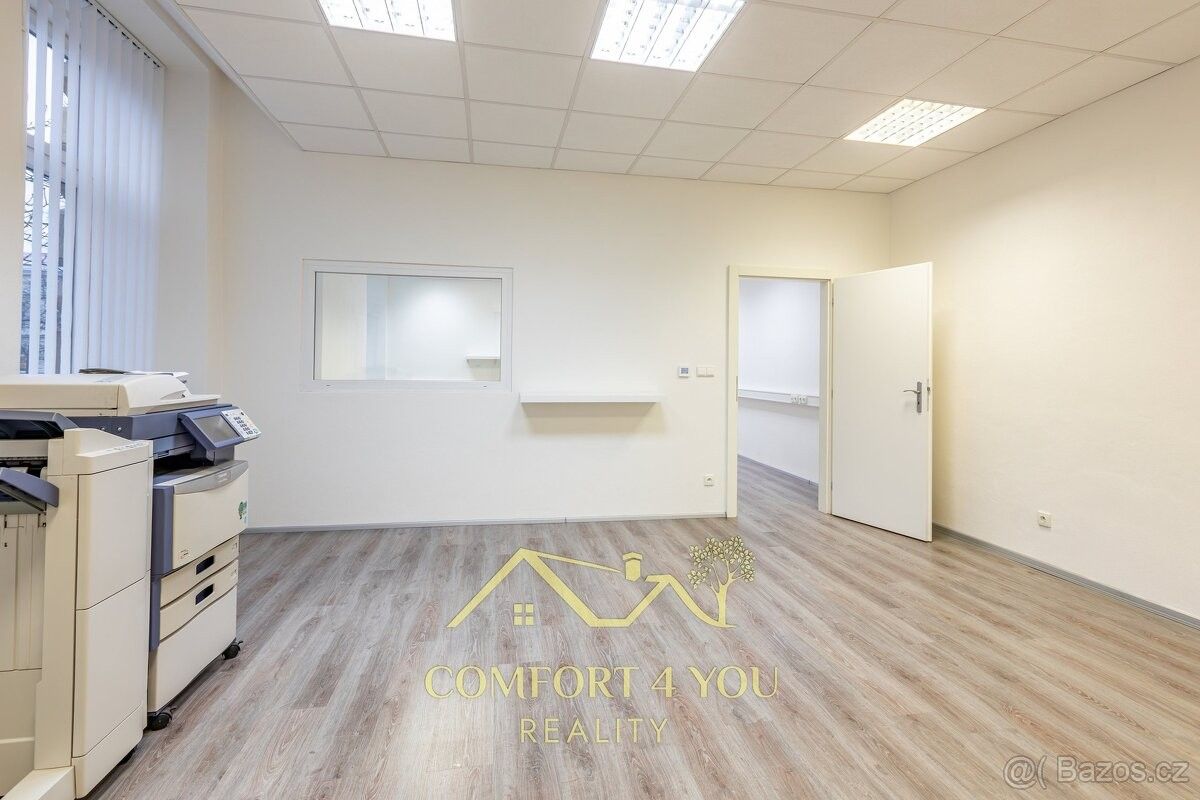 Prodej kancelář - Znojmo, 669 02