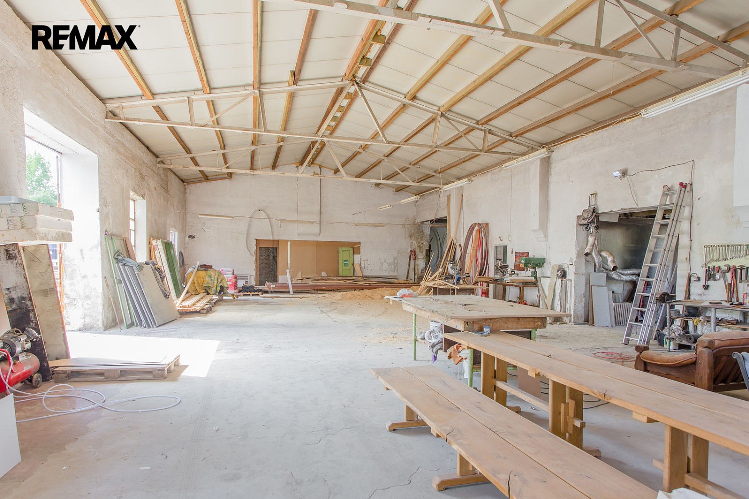 Výrobní prostory, 300 m²
