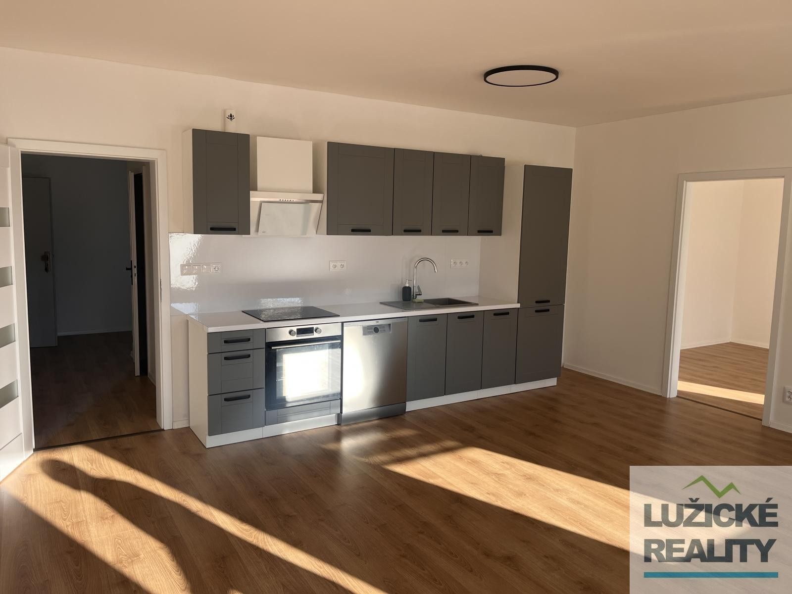 Pronájem byt 3+kk - Nádražní, Česká Kamenice, 83 m²