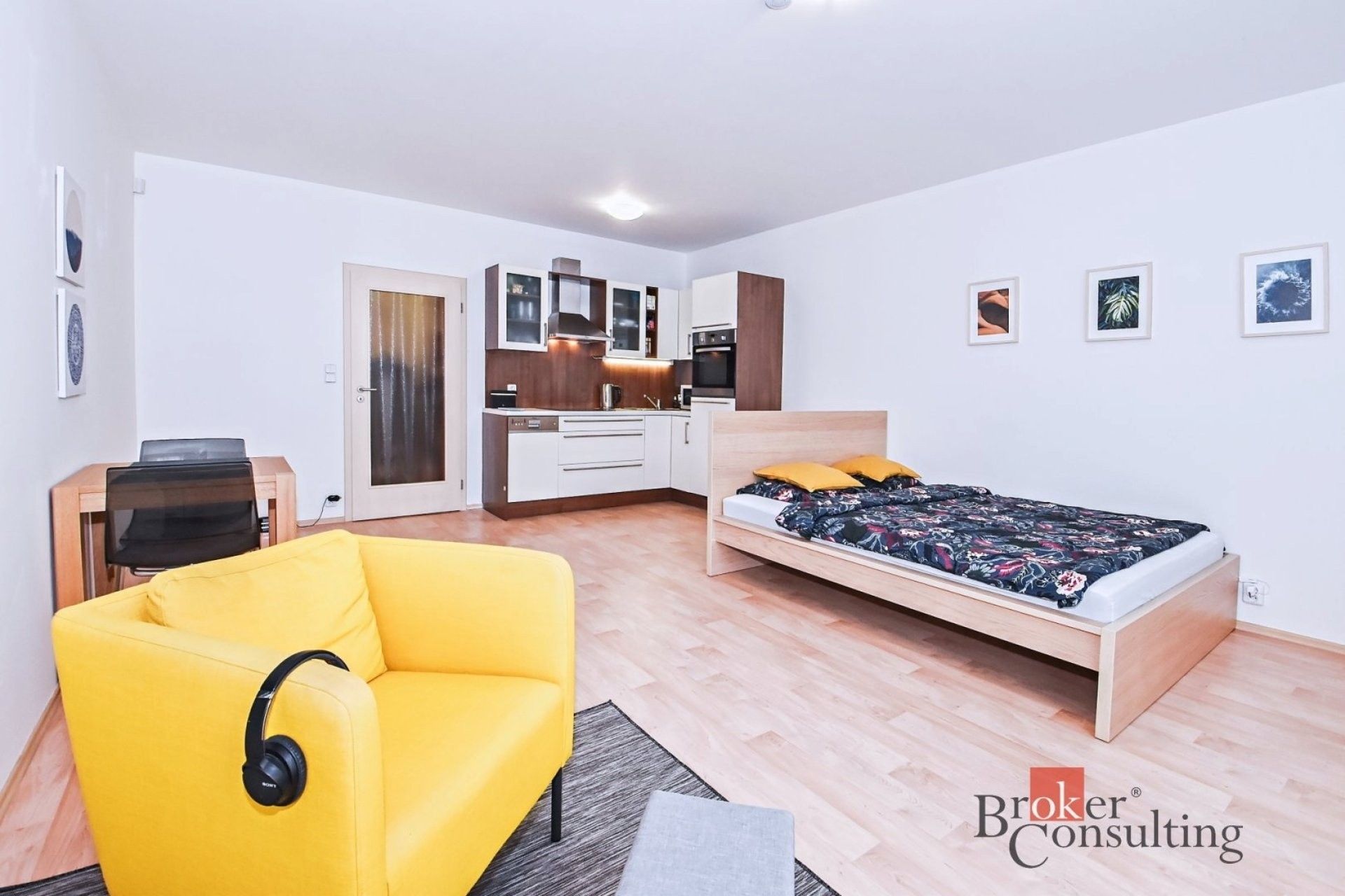 1+kk, Trmická, Praha, 40 m²