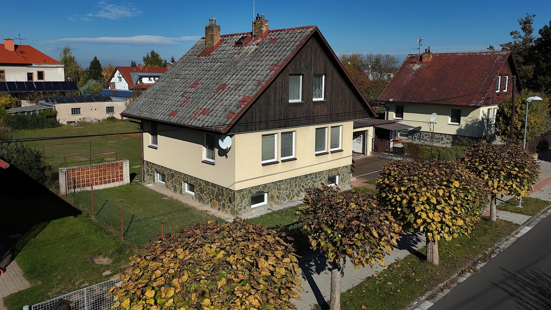 Rodinné domy, Hradec Králové - Věkoše, Královéhradecký kraj, 194 m² - 1