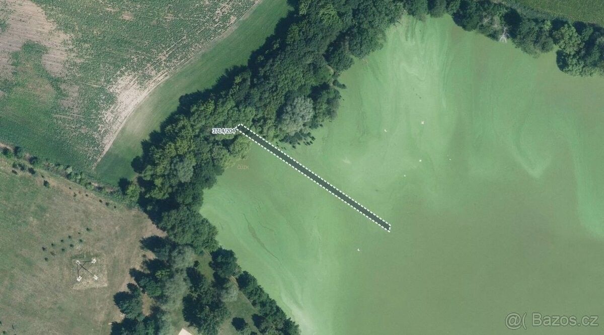 Prodej pozemek pro bydlení - Vracov, 696 42