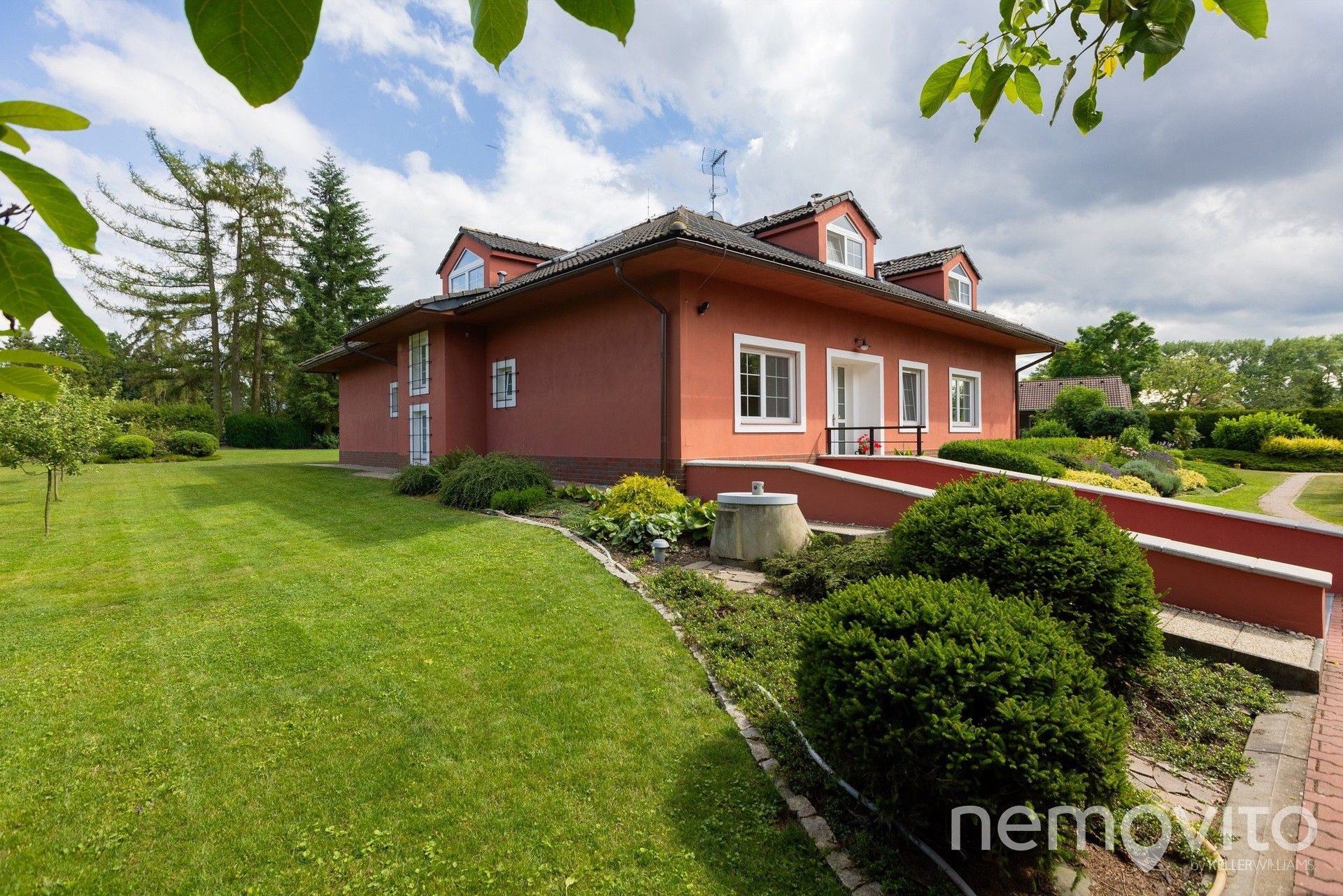 Prodej vila - Čenětice, Křížkový Újezdec, 412 m²