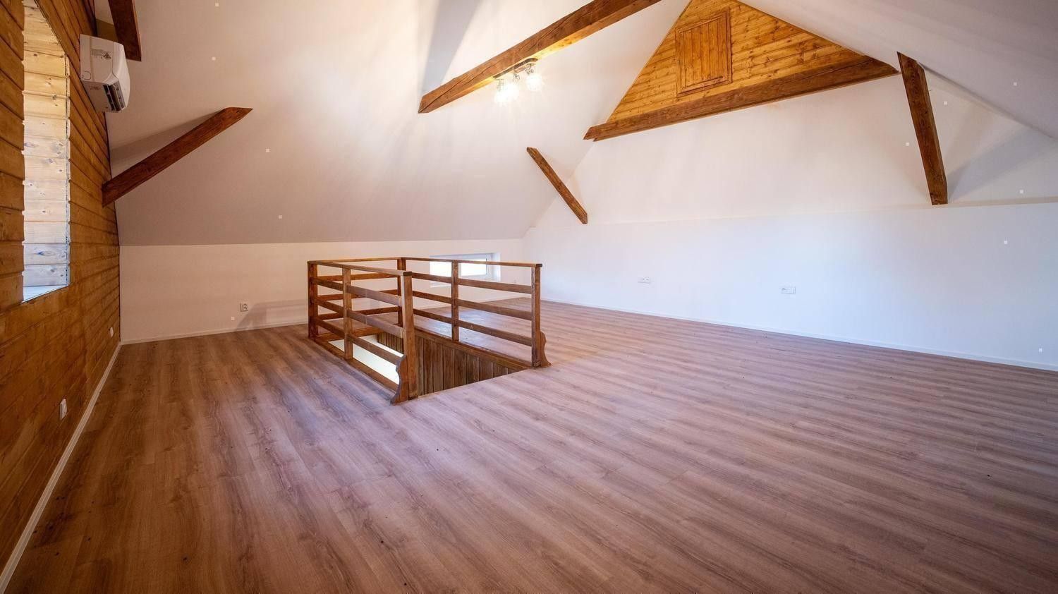 Prodej byt 2+kk - Jindřichov, 94 m² - 2