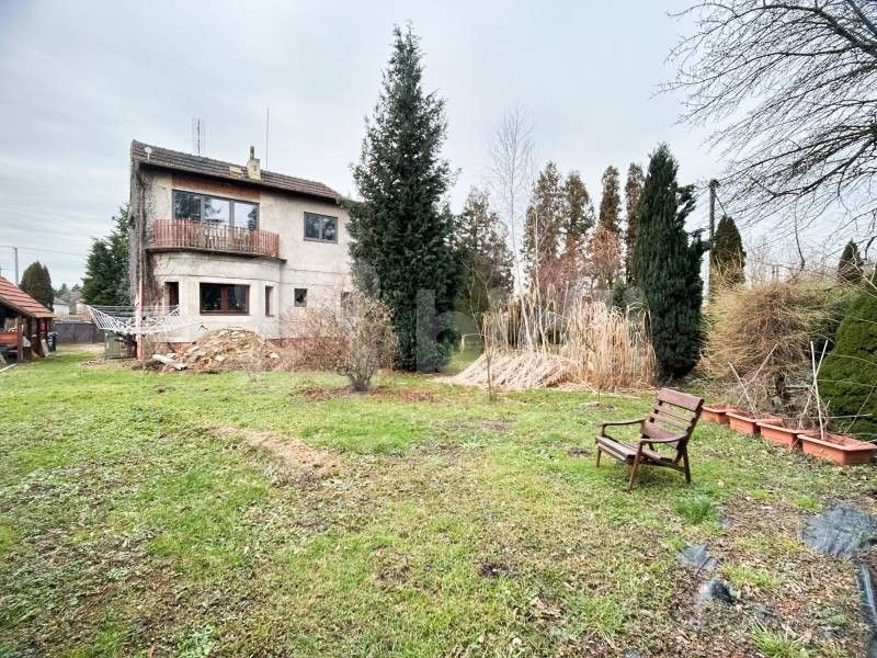 Prodej dům - Klučov, 227 m²