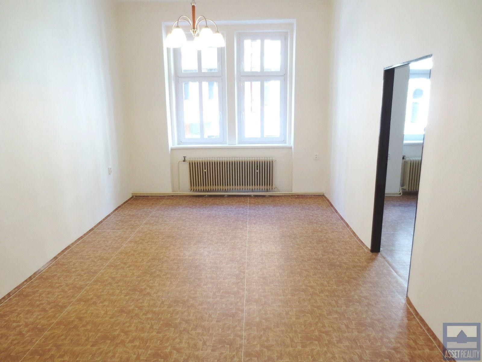 Byt 2+1 · 68 m² · Koperníkova, Plzeň - 3