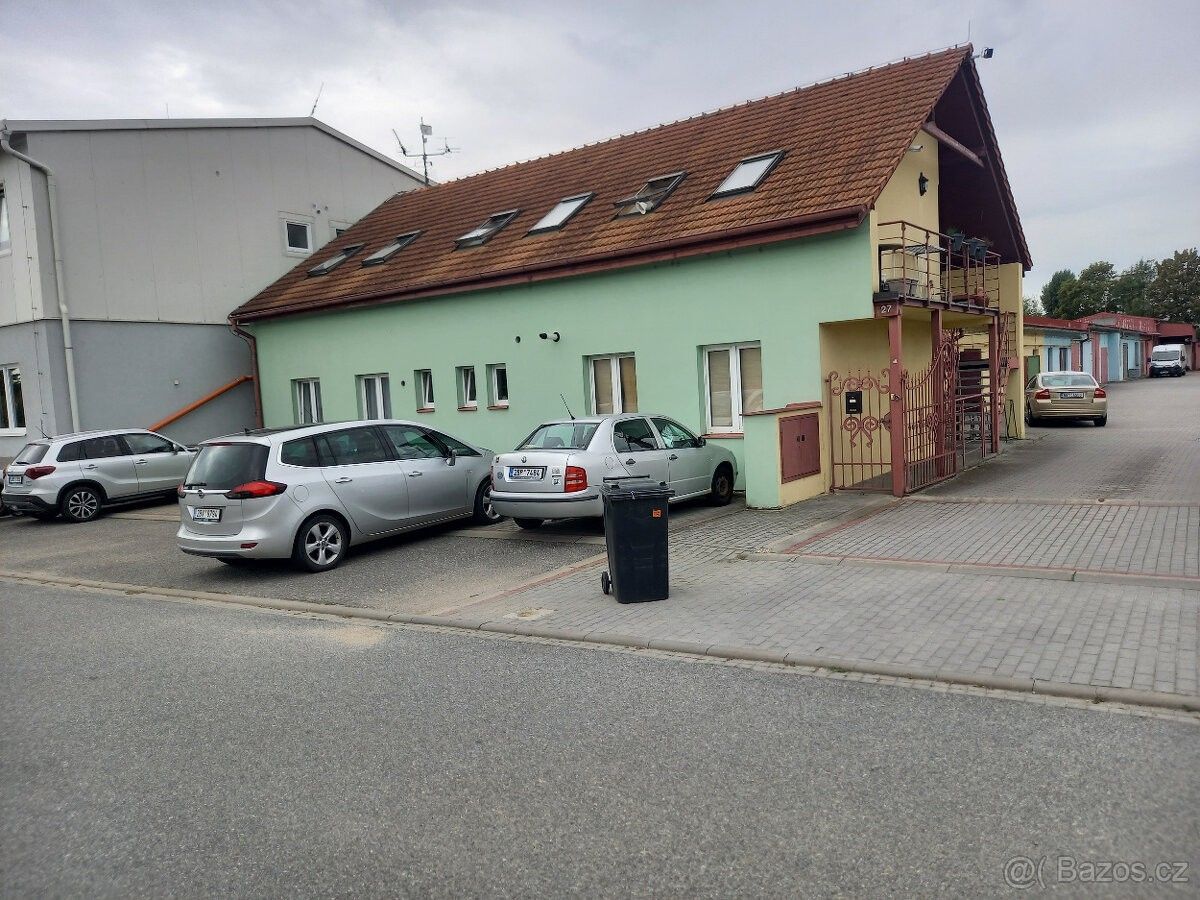 Byty, Hustopeče u Brna, 693 01