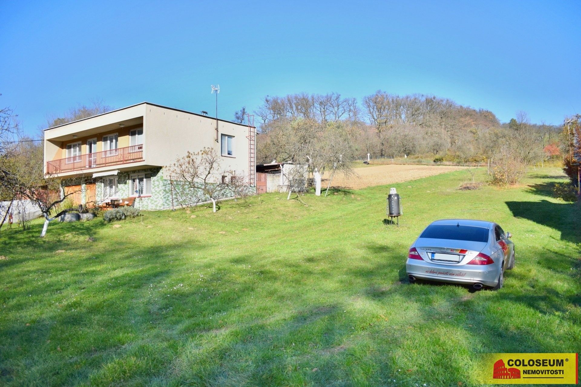 Prodej pozemek pro bydlení - Lovčice