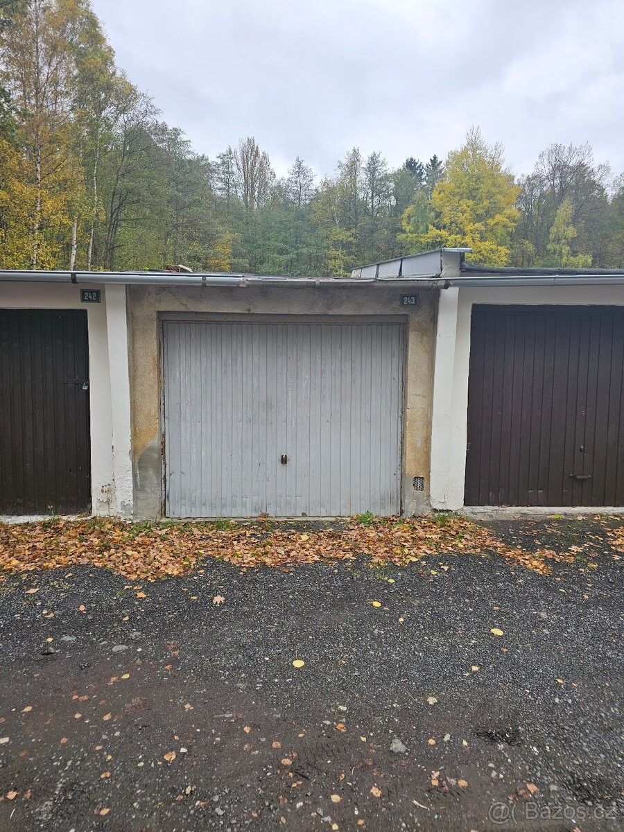 Garáže, Březová, 356 01