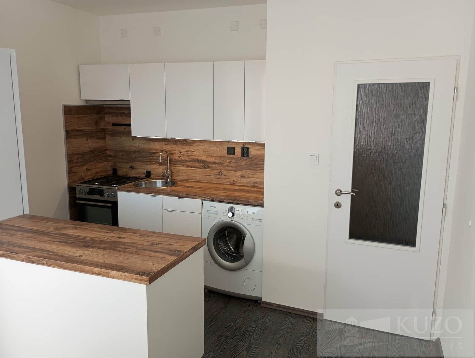 1+1, Tachovská, Plzeň, 39 m²