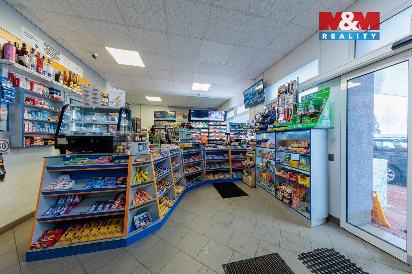 Obchodní prostory · 120 m² · Mezirolí, Nová Role - 3