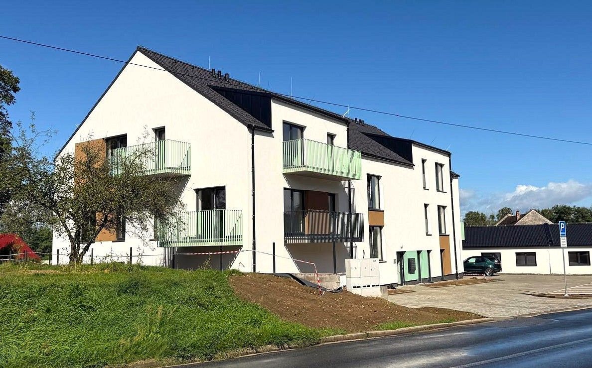 Byt 2+kk · 72 m² · Chvaletice, okres Pardubice, Pardubický kraj - 3
