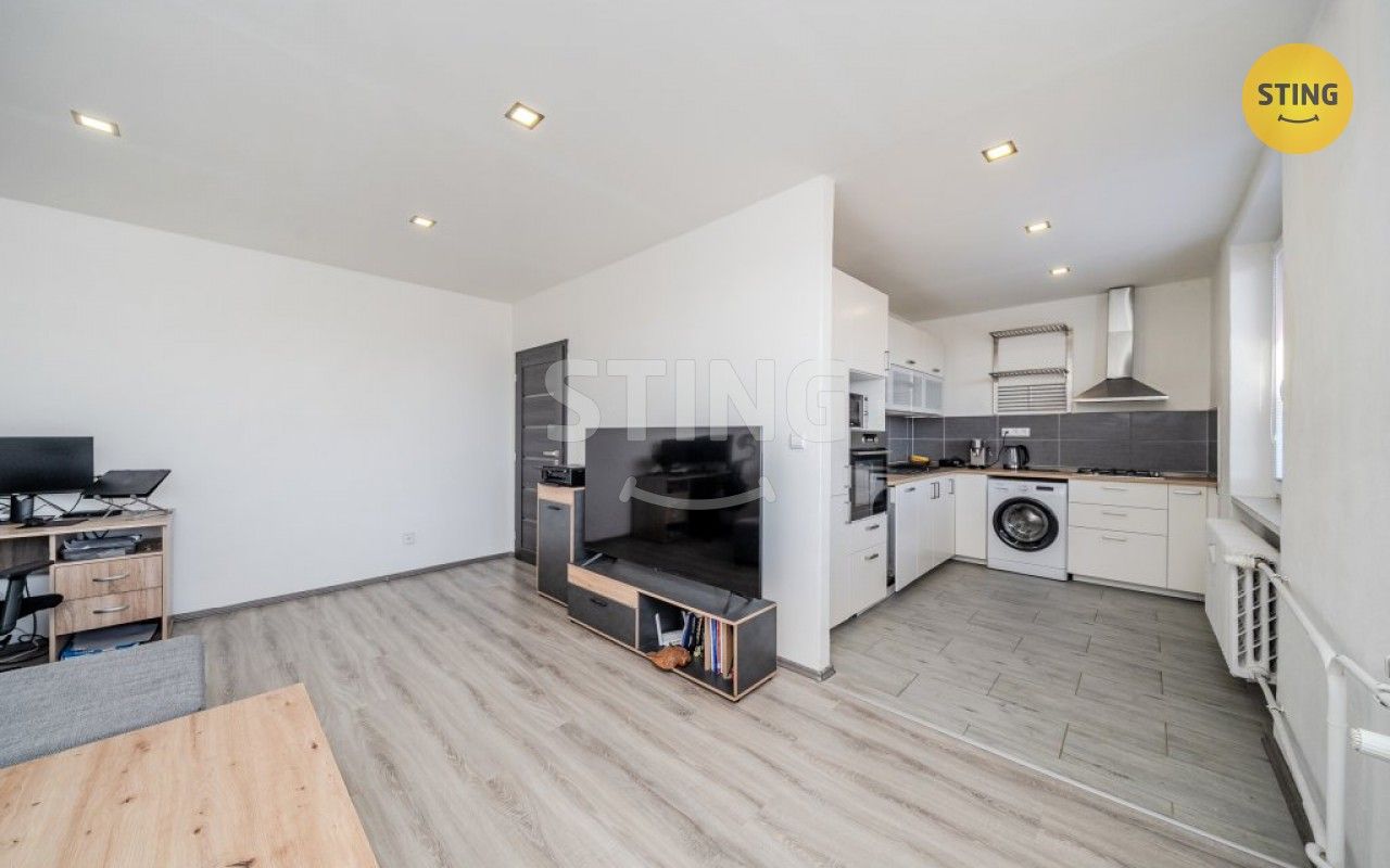 Pronájem byt 2+kk - Kyjevská, Ostrava, 51 m²