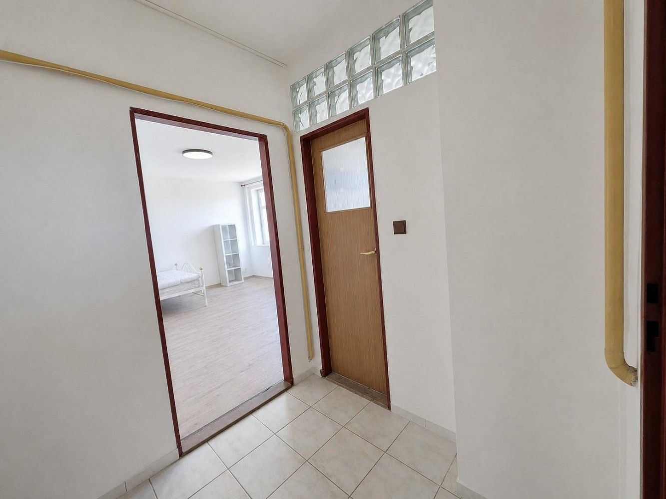 Pronájem byt 1+1 - Nádražní, Aš, okres Cheb, 37 m² - 5