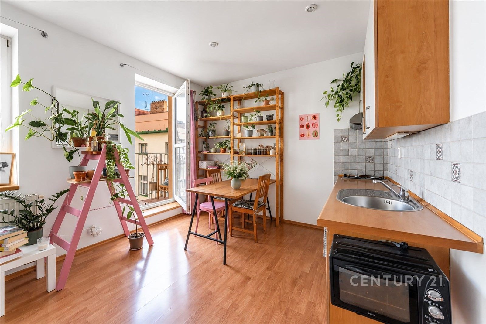1+kk, Heřmanova 1087, Praha Holešovice, 31 m² - 1