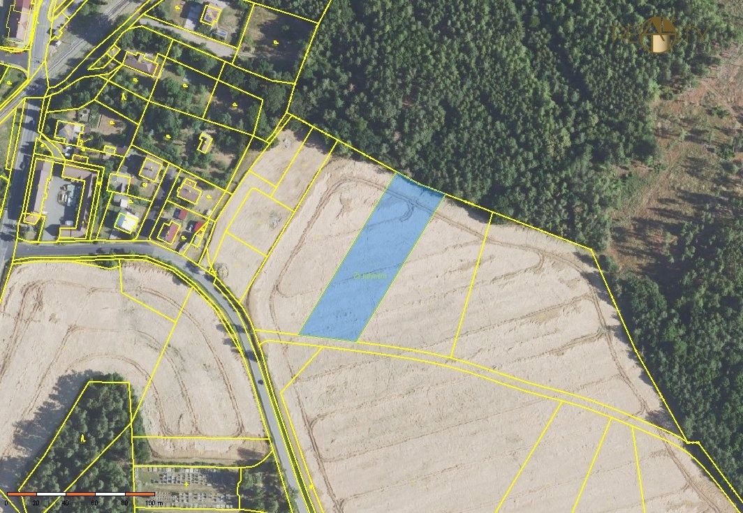 Prodej komerční pozemek - Zavidov