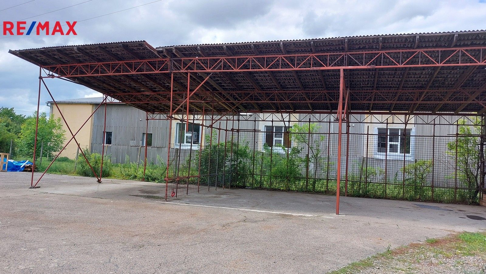 Pronájem komerční - , Dražovice, 499 m²